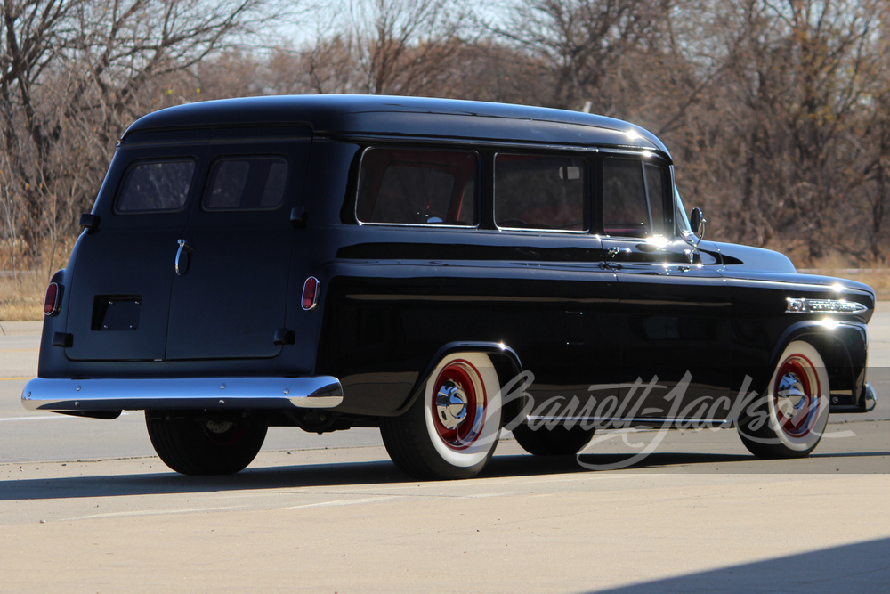 1959 CHEVROLET SUBURBAN CARRYALL CUSTOM WAGON - Rear 3/4 - 261677