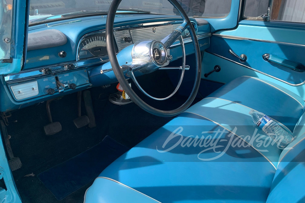 1958 RAMBLER CROSS COUNTRY WAGON - Interior - 261798