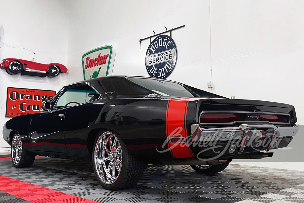 1970 DODGE CHARGER R/T CUSTOM COUPE - Rear 3/4 - 261874