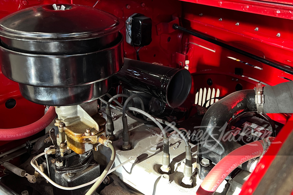1946 DODGE POWER WAGON PICKUP - Engine - 261878