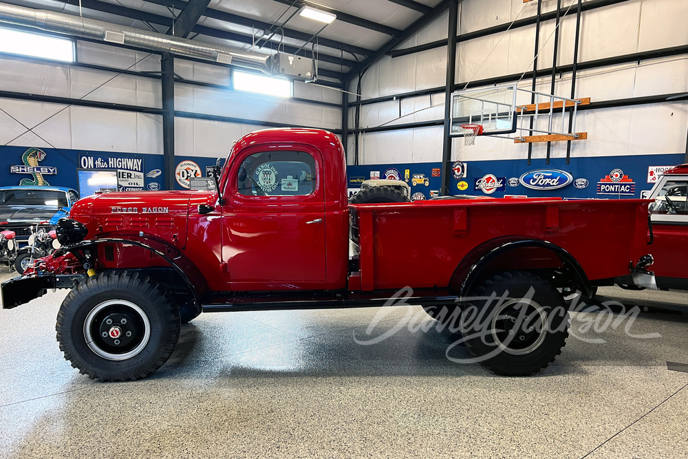 1946 DODGE POWER WAGON PICKUP - Side Profile - 261878