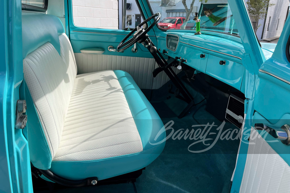 1955 FORD F-100 PICKUP - Interior - 261986