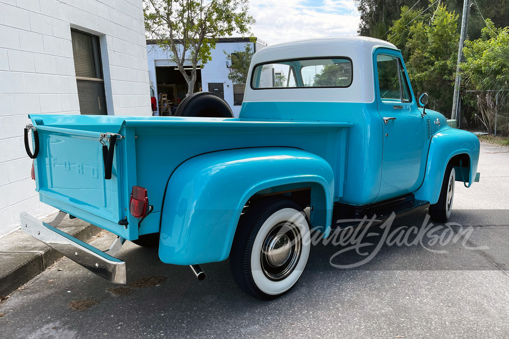 1955 FORD F-100 PICKUP - Rear 3/4 - 261986
