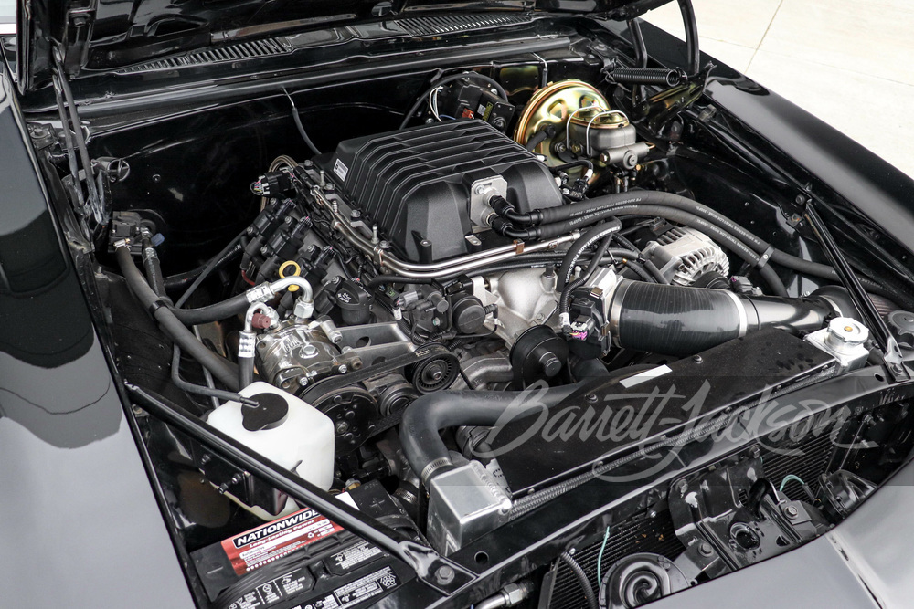 1969 CHEVROLET CAMARO RS/SS CUSTOM CONVERTIBLE - Engine - 261994