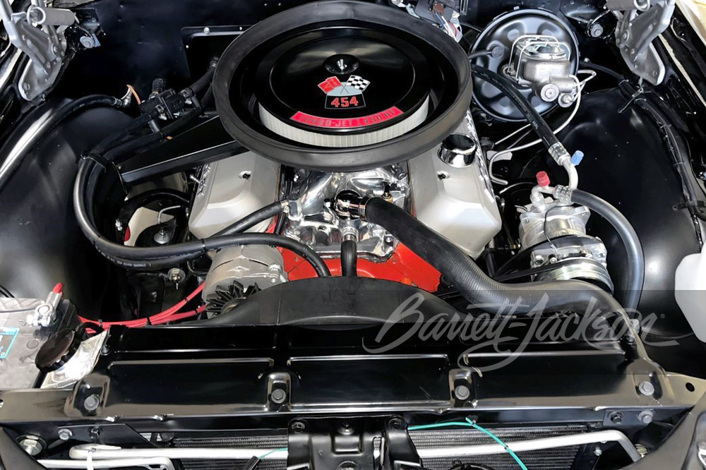 1970 CHEVROLET CHEVELLE CUSTOM COUPE - Engine - 262247