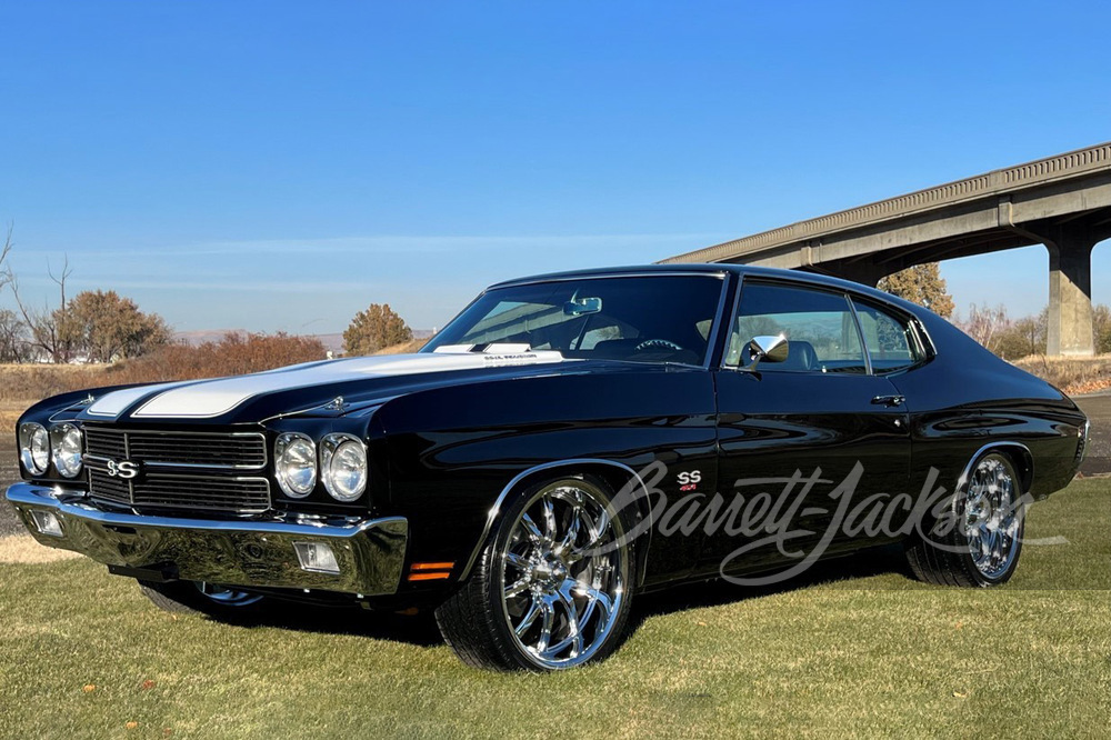 1970 CHEVROLET CHEVELLE CUSTOM COUPE - Front 3/4 - 262247