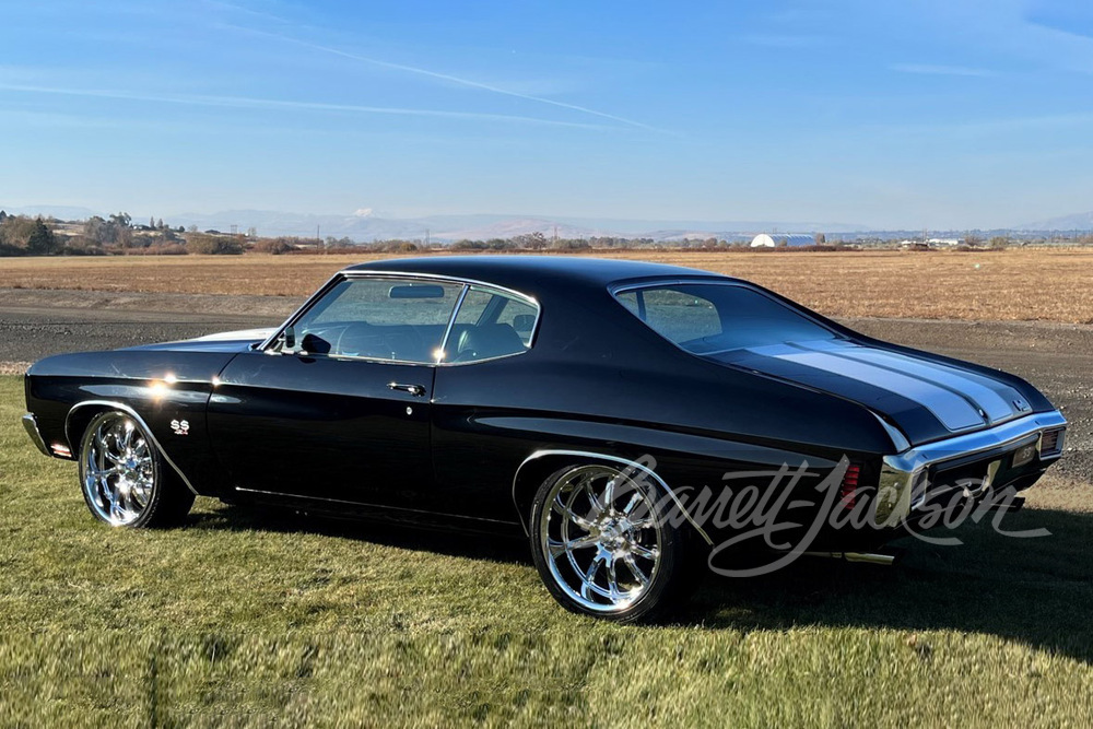 1970 CHEVROLET CHEVELLE CUSTOM COUPE - Rear 3/4 - 262247