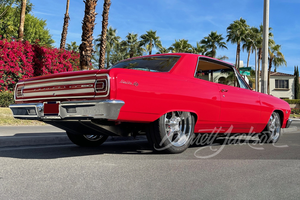 1965 CHEVROLET MALIBU SS CUSTOM COUPE - Rear 3/4 - 262305
