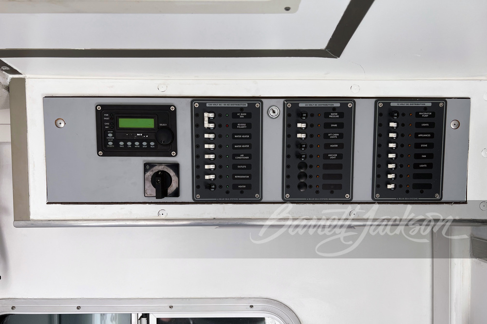 1975 VOLVO C306 6X6 CUSTOM OVERLAND RV - Misc 10 - 262319