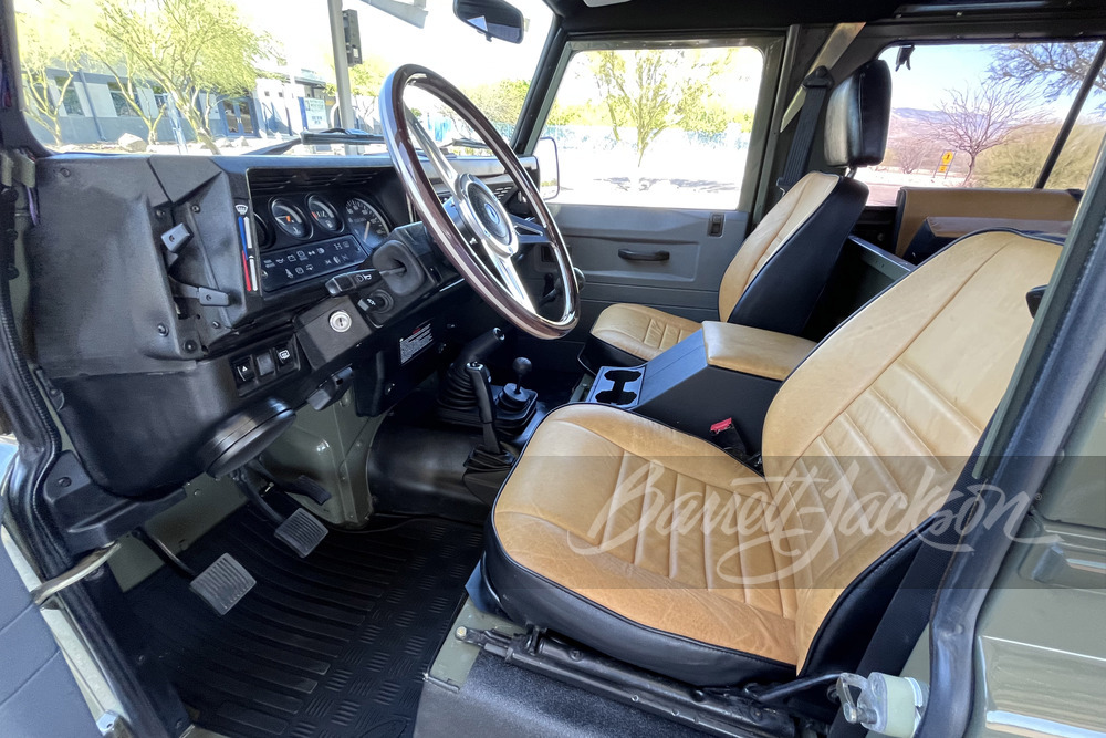 1997 LAND ROVER DEFENDER 90 CUSTOM SUV - Interior - 262568