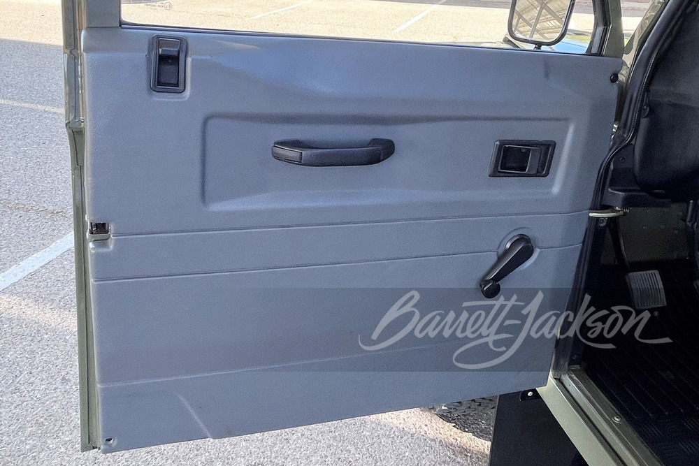 1997 LAND ROVER DEFENDER 90 CUSTOM SUV - Misc 6 - 262568