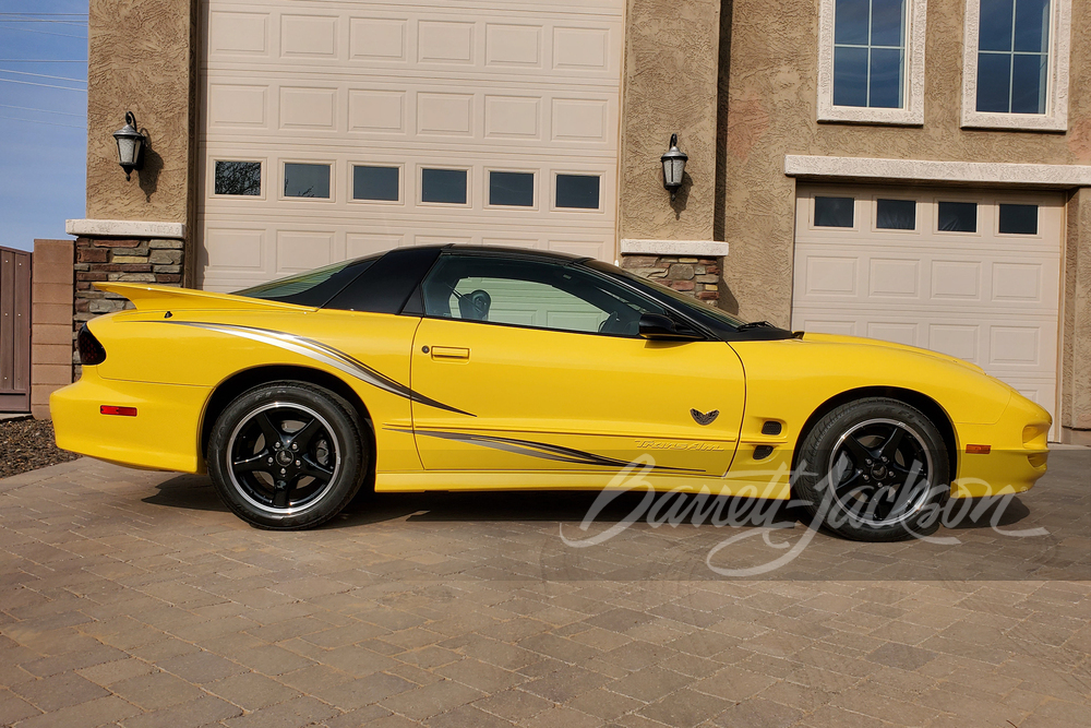 2002 PONTIAC FIREBIRD TRANS AM WS6 - Side Profile - 262662