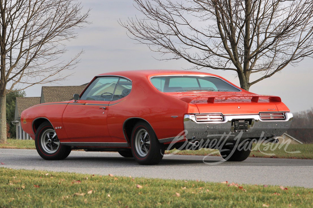 1969 PONTIAC GTO JUDGE RAM AIR III - Rear 3/4 - 263050