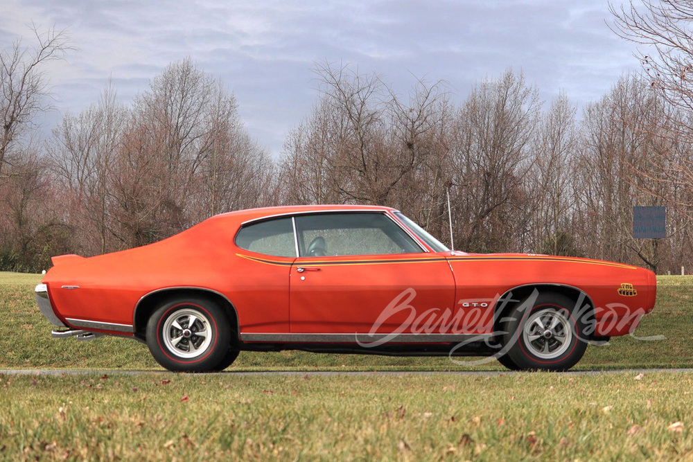 1969 PONTIAC GTO JUDGE RAM AIR III - Side Profile - 263050