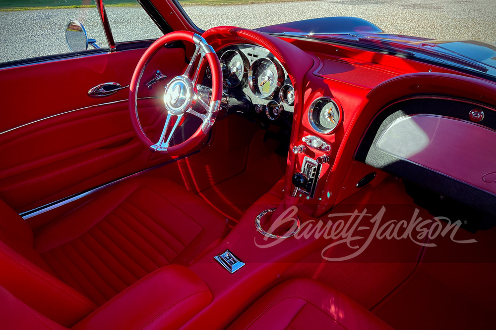 1963 CHEVROLET CORVETTE CUSTOM SPLIT-WINDOW COUPE - Misc 3 - 263059