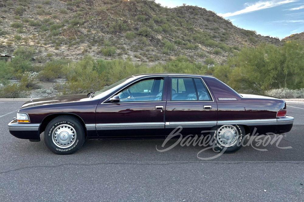 1996 BUICK ROADMASTER CUSTOM - Side Profile - 263109