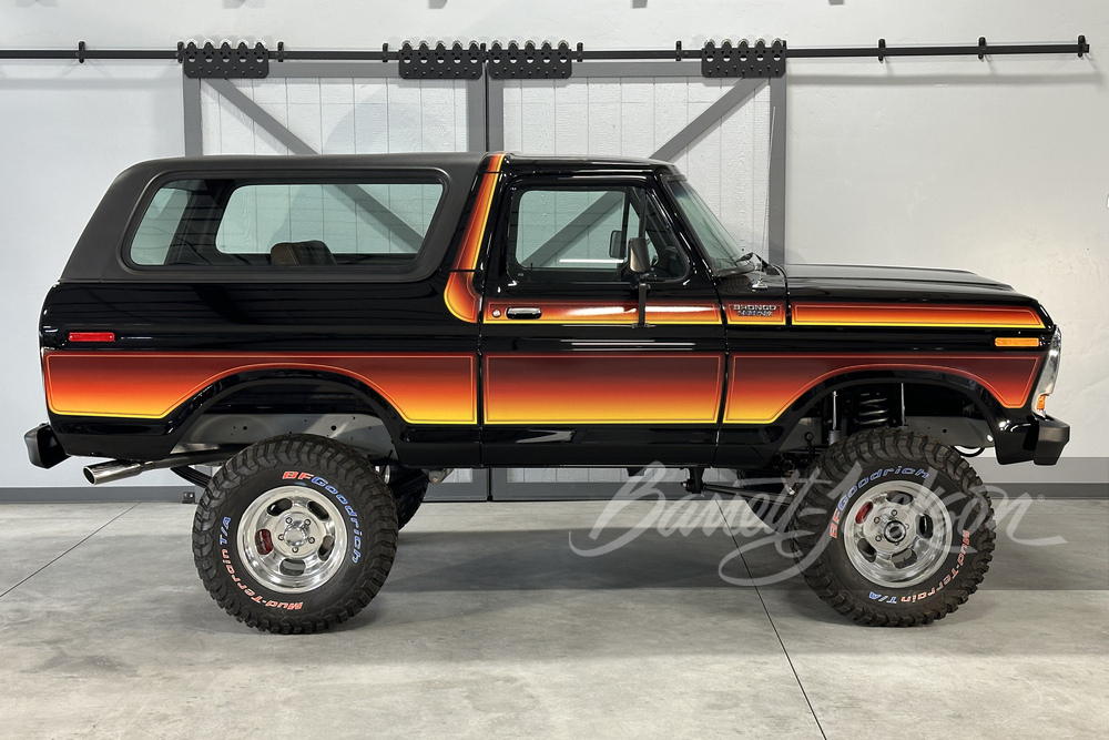 1979 FORD BRONCO CUSTOM SUV - Side Profile - 263148