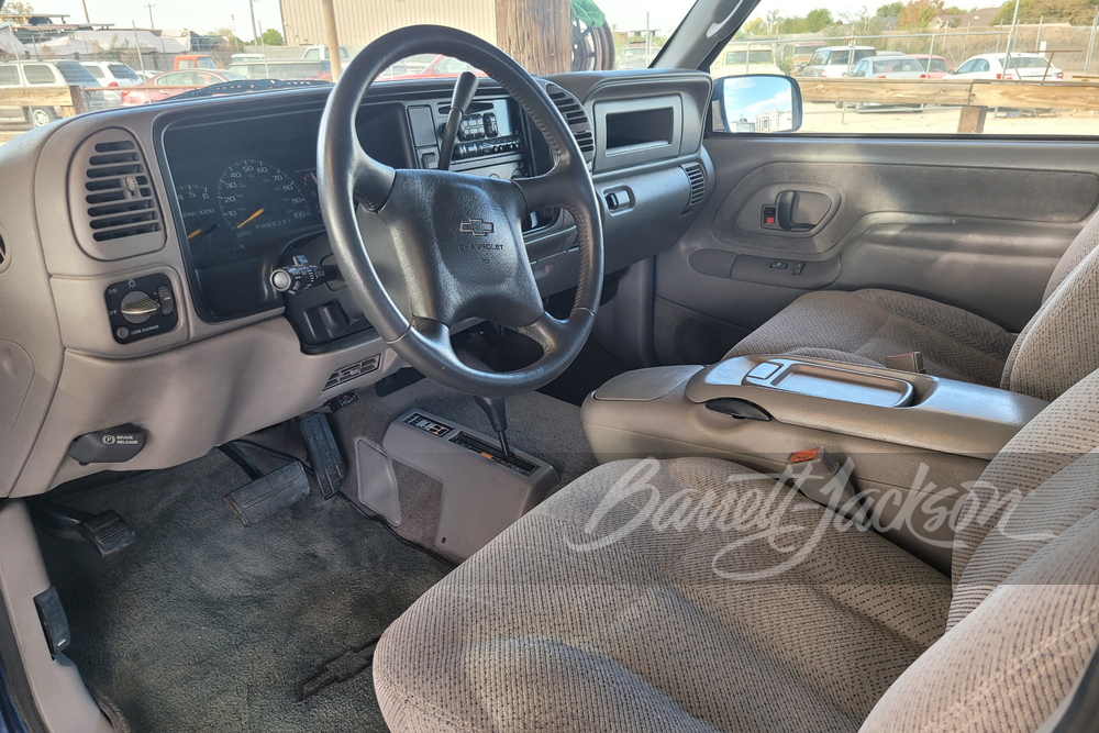 1997 CHEVROLET SILVERADO 2500 PICKUP - Interior - 263162