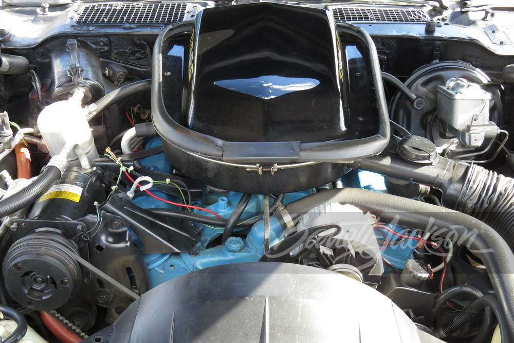 1978 PONTIAC FIREBIRD TRANS AM - Engine - 263200