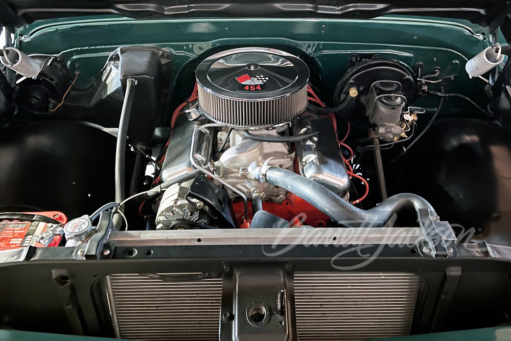 1972 CHEVROLET C10 CUSTOM PICKUP - Engine - 263247