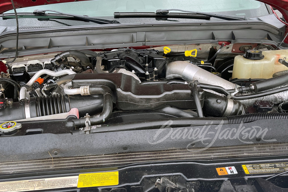 2015 FORD EXCURSION CUSTOM CONVERSION - Engine - 263261