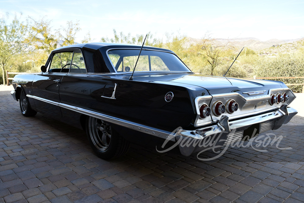 1963 CHEVROLET IMPALA SS - Rear 3/4 - 263276