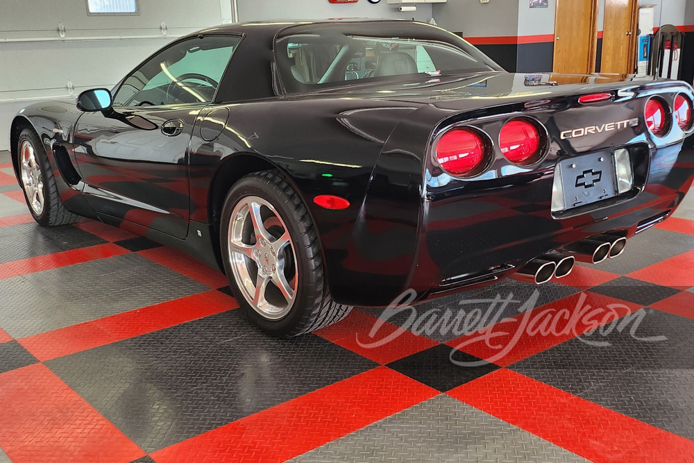 2000 CHEVROLET CORVETTE - Rear 3/4 - 263306