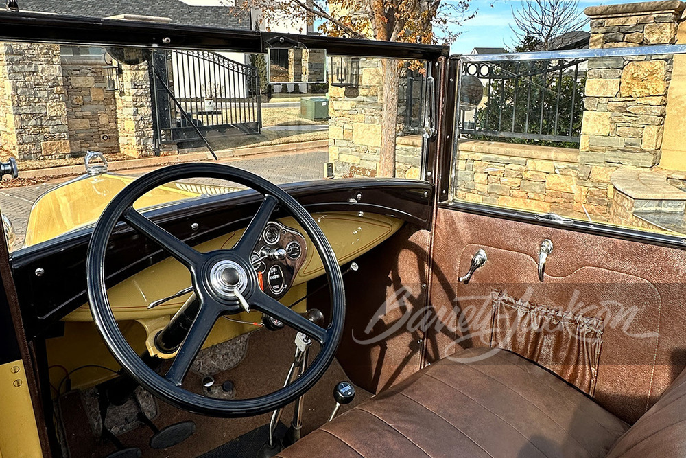 1930 FORD MODEL A ROADSTER - Interior - 263549