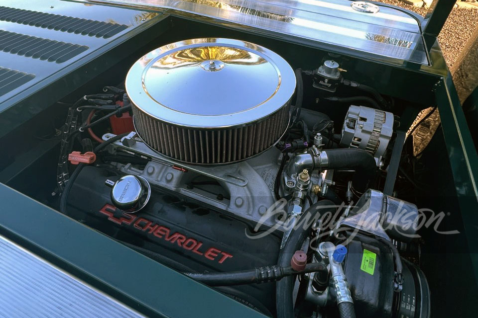 1946 CHEVROLET CUSTOM CAB-OVER TRUCK - Engine - 263567
