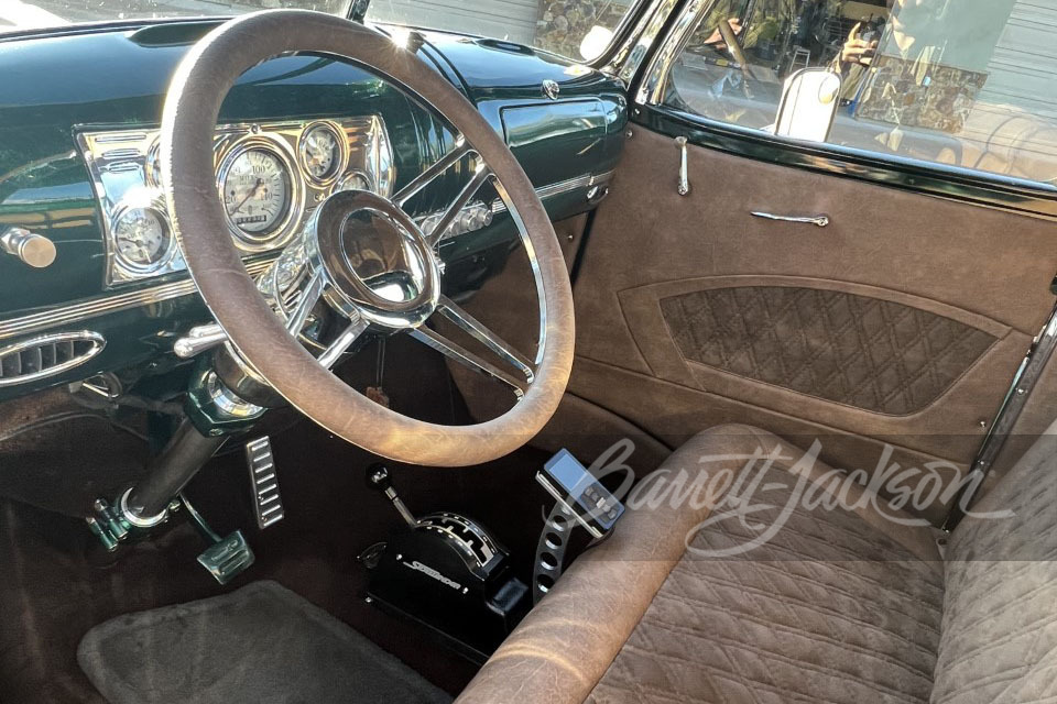 1946 CHEVROLET CUSTOM CAB-OVER TRUCK - Interior - 263567