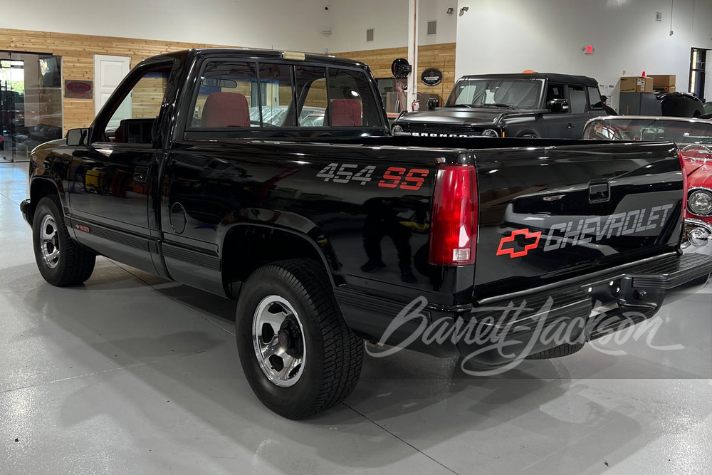 1990 CHEVROLET 454 SS CUSTOM PICKUP - Rear 3/4 - 263596