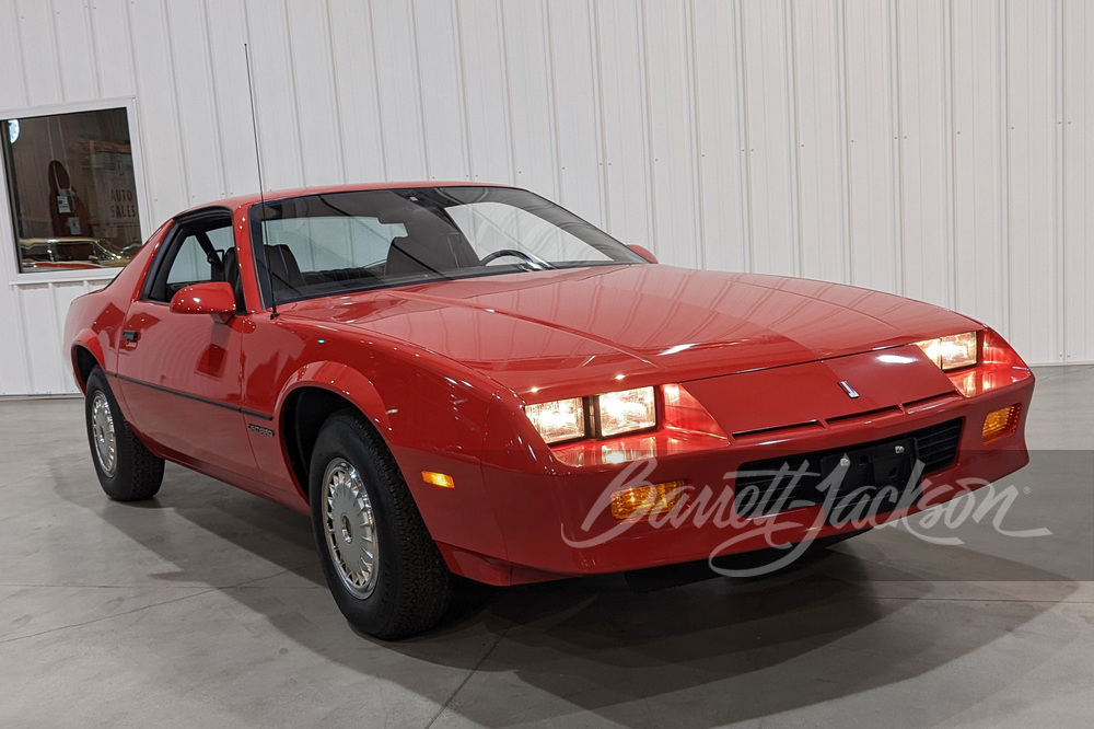 1985 CHEVROLET CAMARO - Front 3/4 - 263667