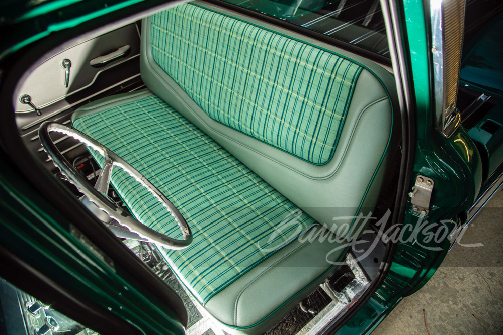 1963 CHEVROLET C10 CUSTOM PICKUP - Interior - 263685