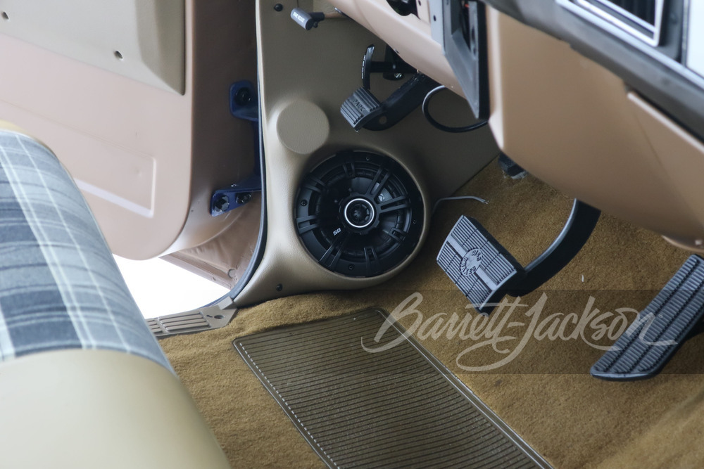 1983 CHEVROLET C10 CUSTOM PICKUP - Misc 12 - 263716