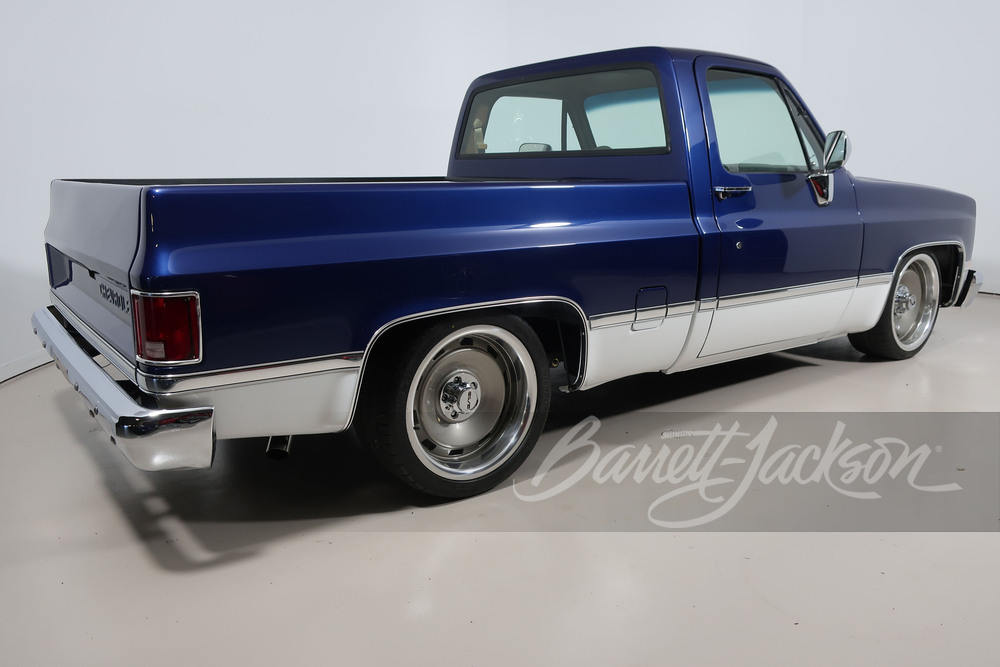 1983 CHEVROLET C10 CUSTOM PICKUP - Rear 3/4 - 263716
