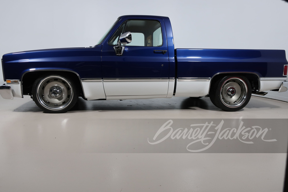 1983 CHEVROLET C10 CUSTOM PICKUP - Side Profile - 263716