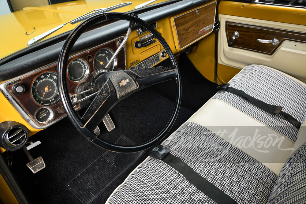 1972 CHEVROLET C10 PICKUP - Interior - 263742