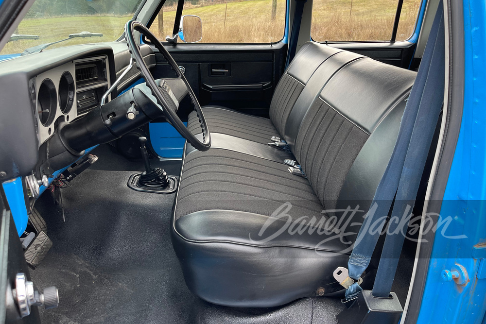 1983 CHEVROLET K30 PICKUP - Interior - 263876