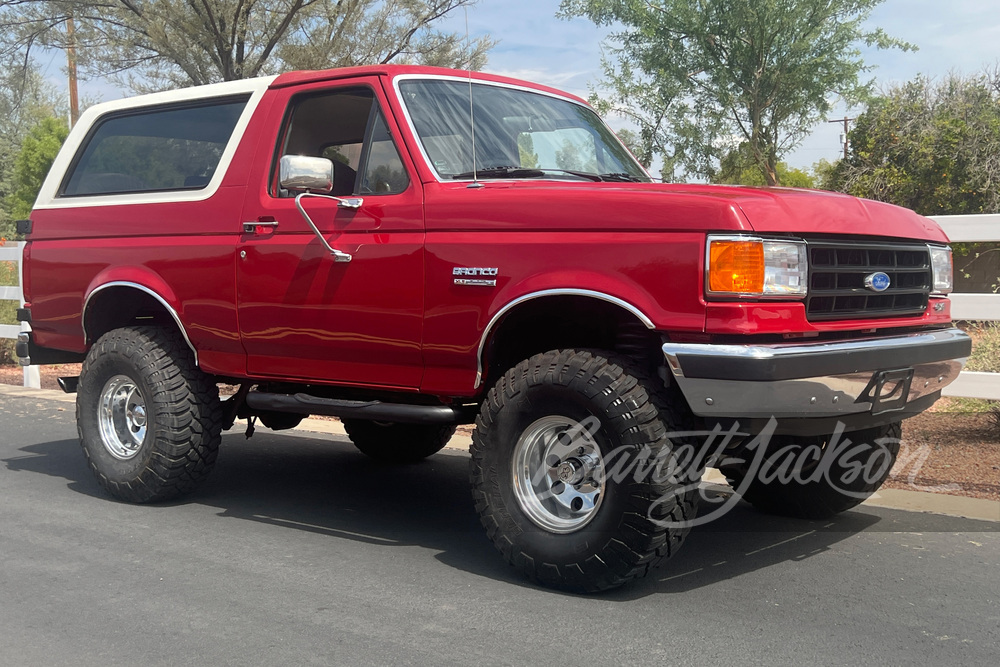 1989 FORD BRONCO CUSTOM SUV - Front 3/4 - 264142