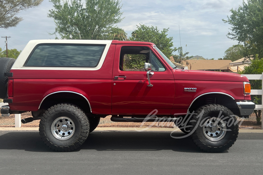 1989 FORD BRONCO CUSTOM SUV - Side Profile - 264142