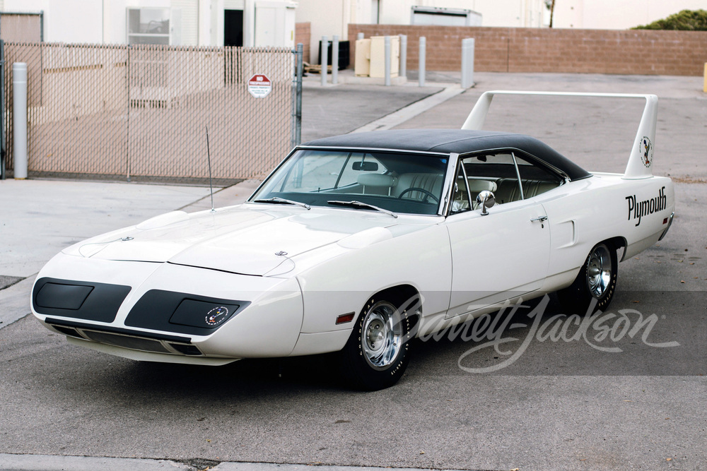 1970 PLYMOUTH SUPERBIRD - Front 3/4 - 264807