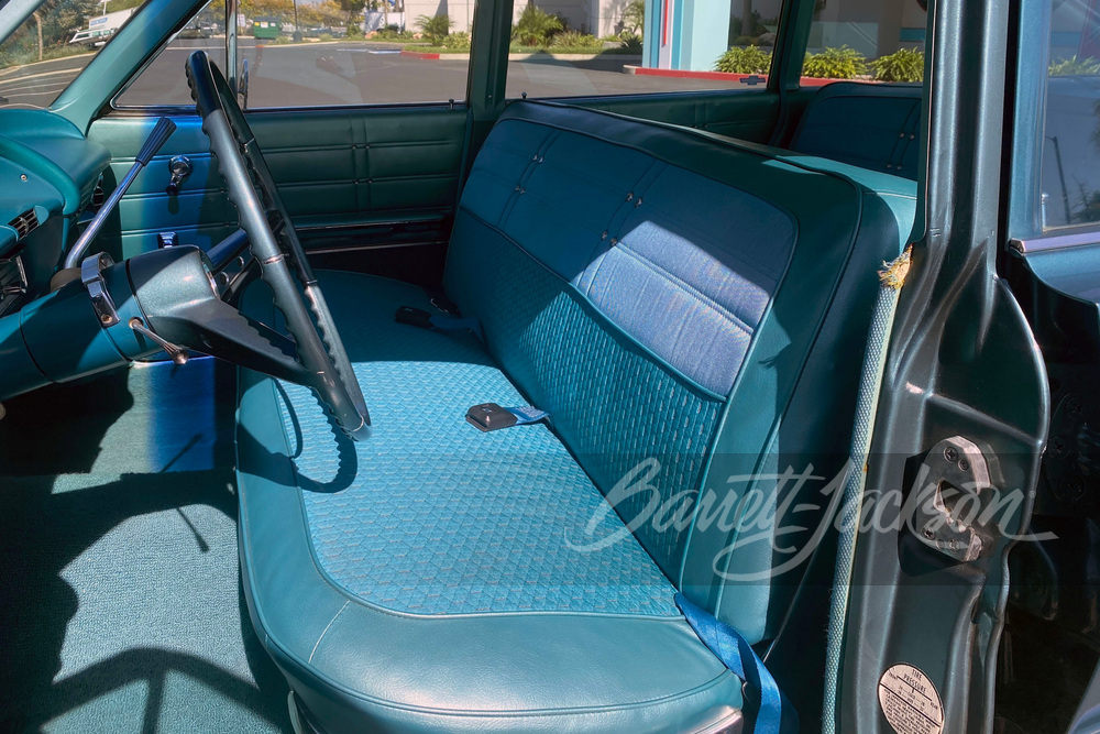 1963 CHEVROLET IMPALA STATION WAGON - Interior - 264814