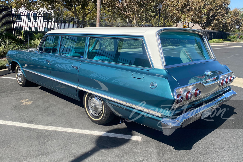 1963 CHEVROLET IMPALA STATION WAGON - Rear 3/4 - 264814