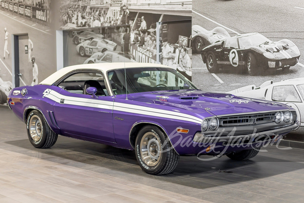 1971 DODGE CHALLENGER R/T - Front 3/4 - 264967