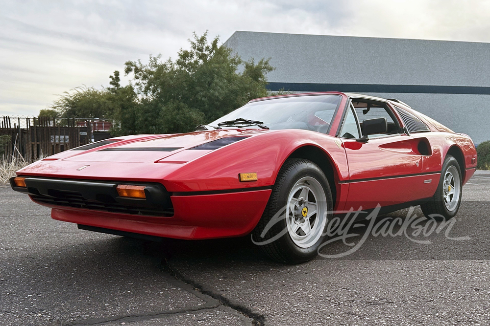 1984 FERRARI 308 GTS QUATTROVALVOLE TARGA - Front 3/4 - 264968