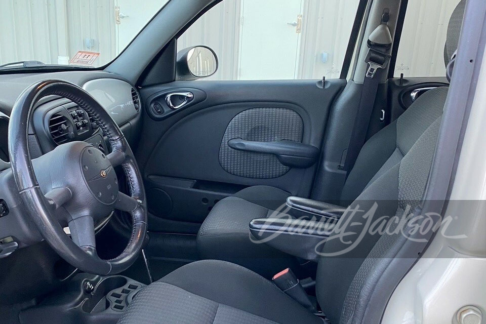 2005 CHRYSLER PT CRUISER - Interior - 265213