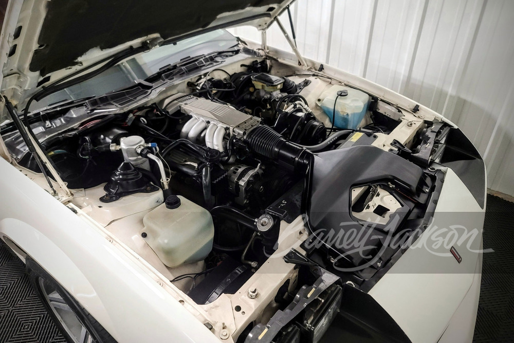 1987 CHEVROLET CAMARO IROC-Z - Engine - 265236