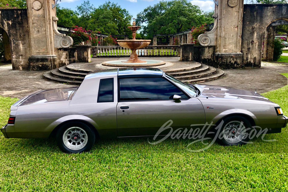 1986 BUICK REGAL CUSTOM T-TYPE COUPE - Side Profile - 266759
