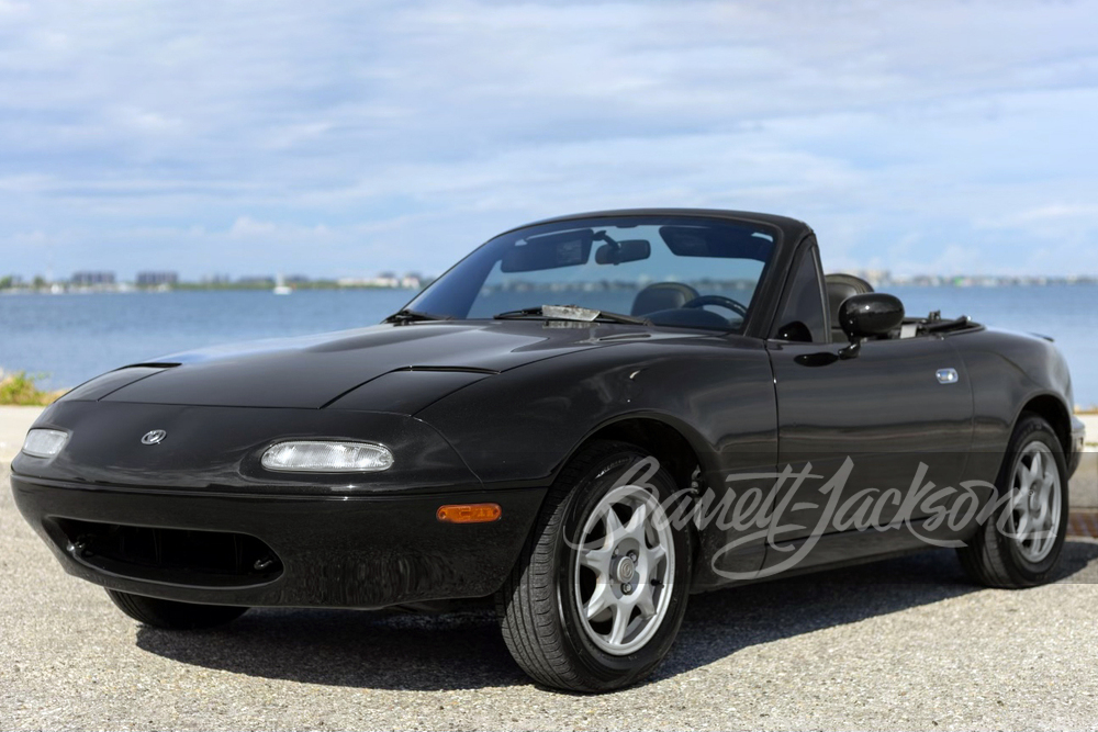 1996 MAZDA MIATA MX5 CONVERTIBLE - Front 3/4 - 266772
