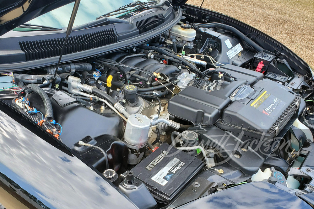 2001 PONTIAC FIREBIRD TRANS AM WS6 - Engine - 266781